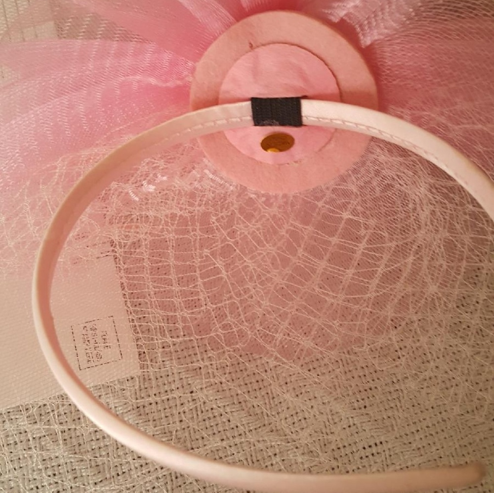 Hat - Picture 3 of 3